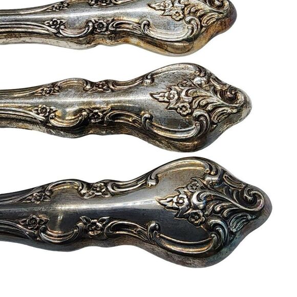 4 Dinner Knives Orleans International Deep Silver Plate Korea - Picture 4 of 5